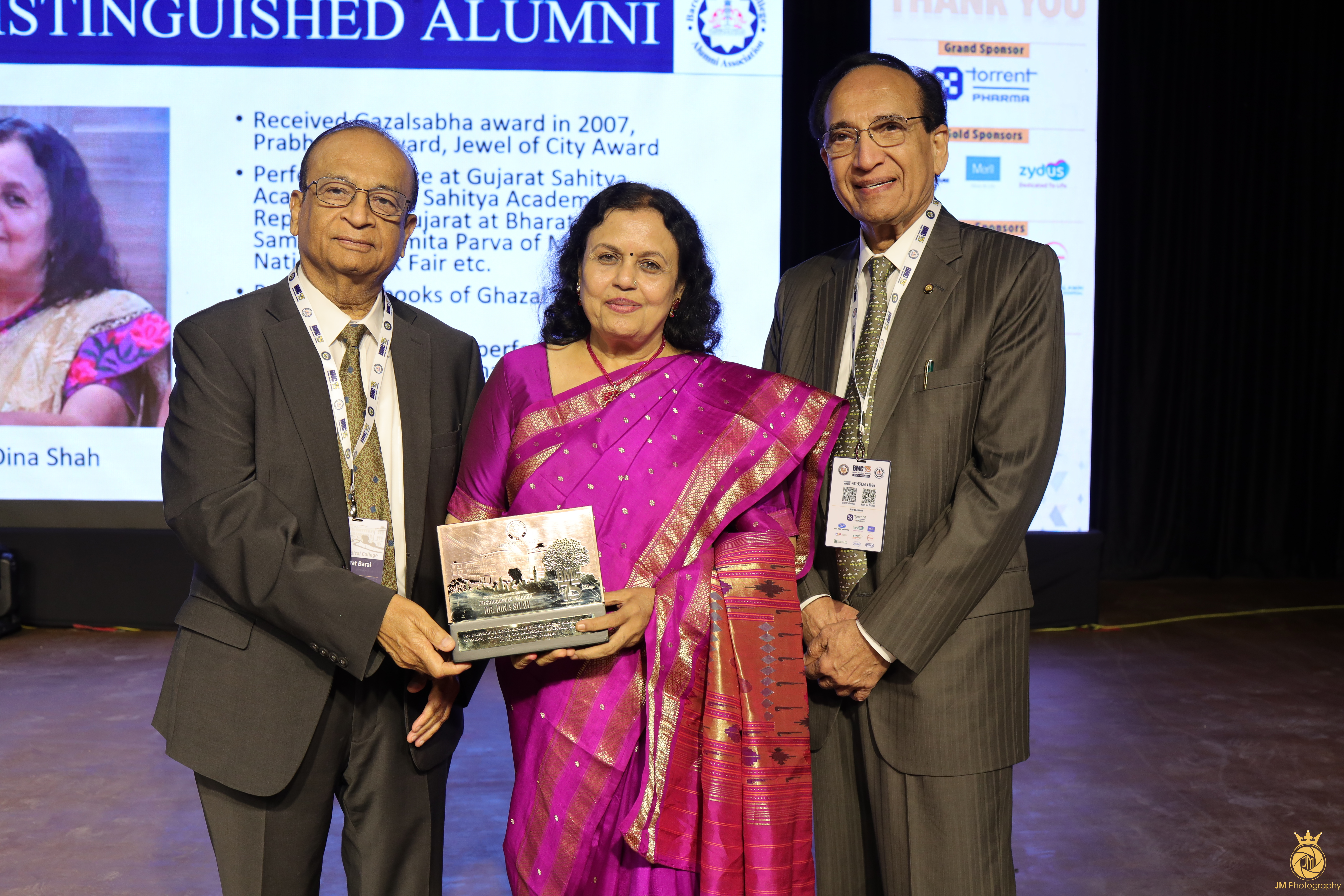 Gallery/Distinguished Alumni and Former Teachers/177A7593.JPG